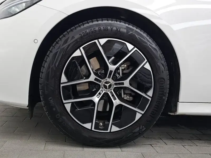 2025 Mercedes-Benz E-Класс с пробегом 6 083 км