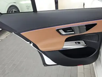 2025 Mercedes-Benz E-Класс с пробегом 6 083 км