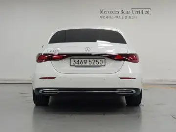 2025 Mercedes-Benz E-Класс с пробегом 10 148 км