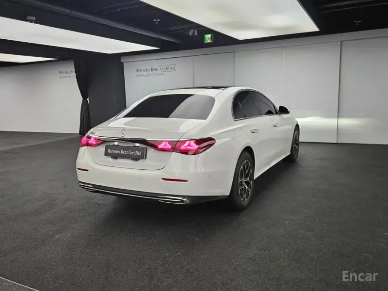 2026 Mercedes-Benz E-Класс с пробегом 3 393 км