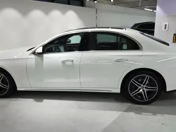 2025 Mercedes-Benz E-Класс с пробегом 6 171 км