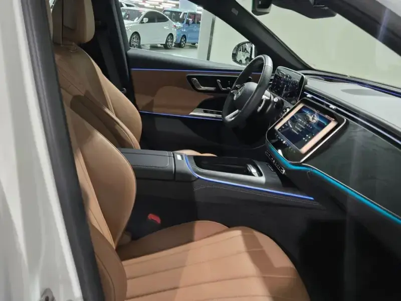 2025 Mercedes-Benz E-Класс с пробегом 6 171 км