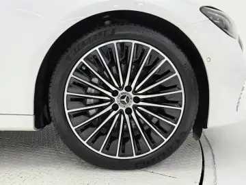 2025 Mercedes-Benz E-Класс с пробегом 7 950 км