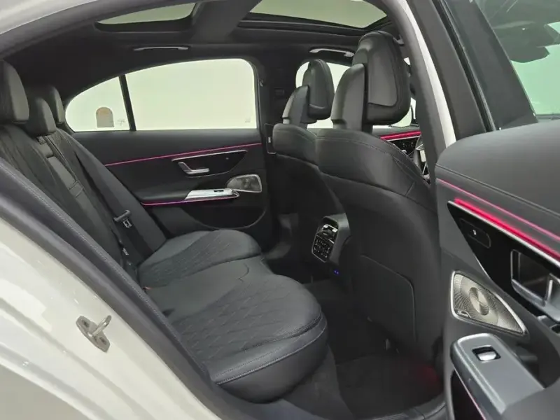 2025 Mercedes-Benz E-Класс с пробегом 7 950 км