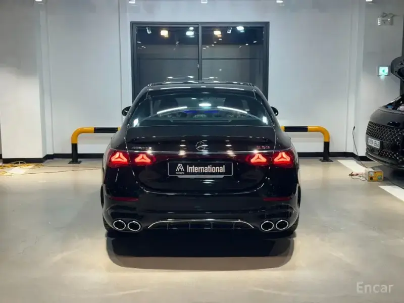 2025 Mercedes-Benz E-Класс с пробегом 48 км