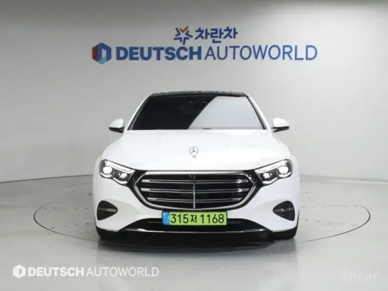 2024 Mercedes-Benz E-Класс с пробегом 28 057 км