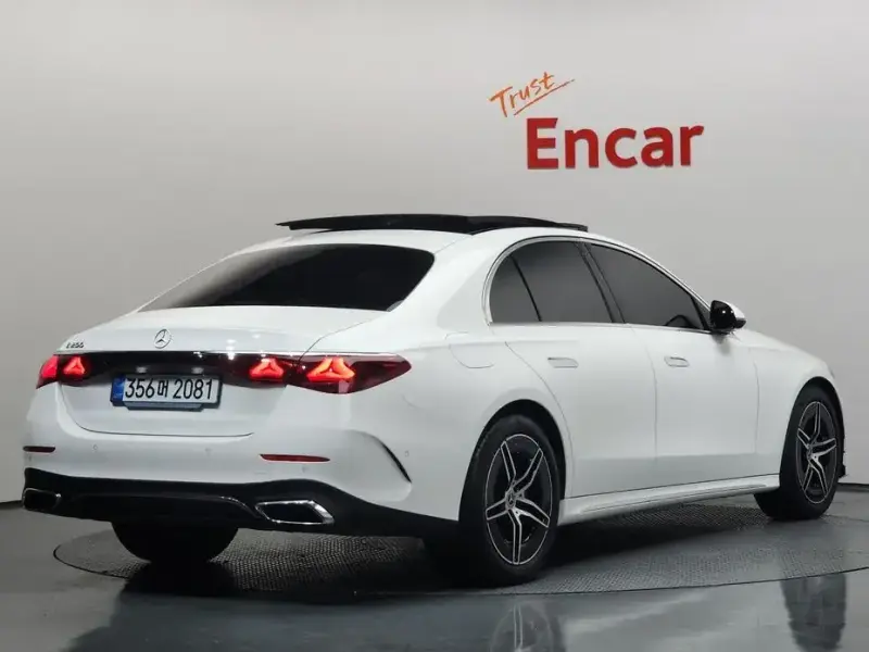 2025 Mercedes-Benz E-Класс с пробегом 3 237 км