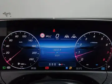 2025 Mercedes-Benz E-Класс с пробегом 3 237 км