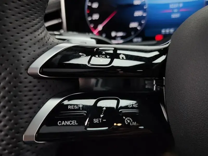 2025 Mercedes-Benz E-Класс с пробегом 3 237 км