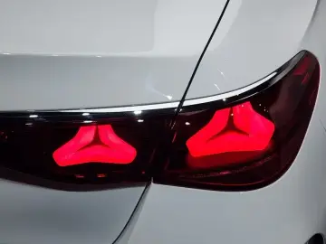 2025 Mercedes-Benz E-Класс с пробегом 3 237 км