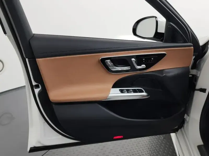 2025 Mercedes-Benz E-Класс с пробегом 3 237 км