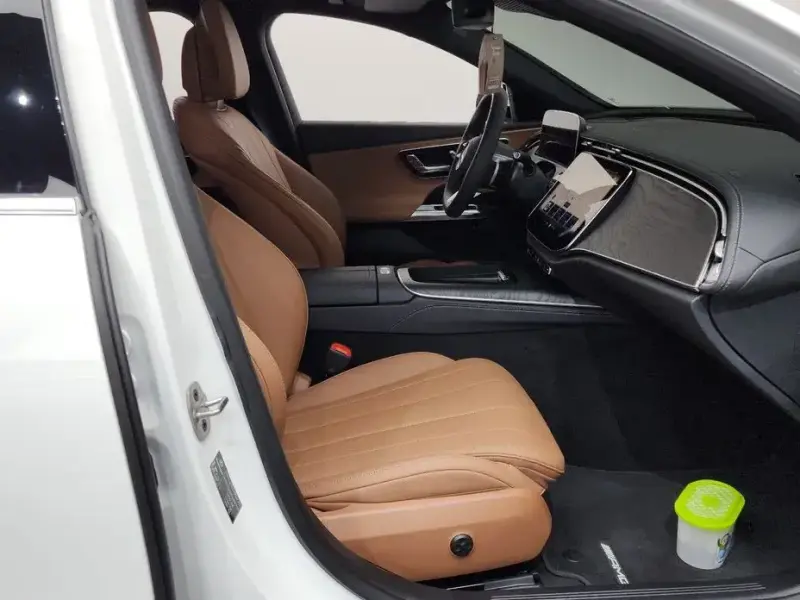2025 Mercedes-Benz E-Класс с пробегом 3 237 км