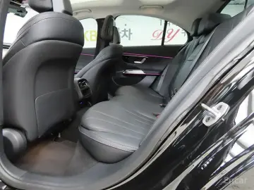 2025 Mercedes-Benz E-Класс с пробегом 11 212 км