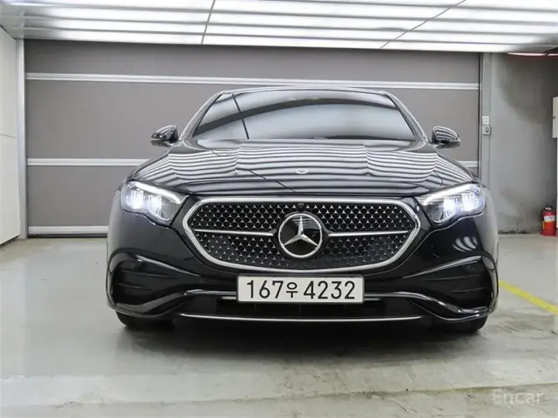 2025 Mercedes-Benz E-Класс с пробегом 11 673 км