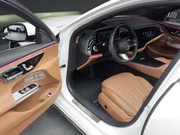 2024 Mercedes-Benz E-Класс с пробегом 13 083 км