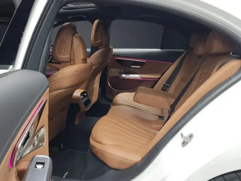 2024 Mercedes-Benz E-Класс с пробегом 13 083 км