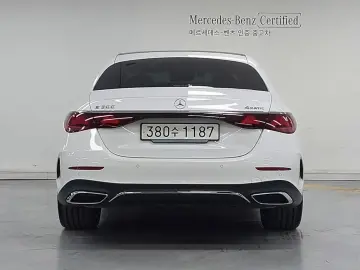2024 Mercedes-Benz E-Класс с пробегом 21 531 км