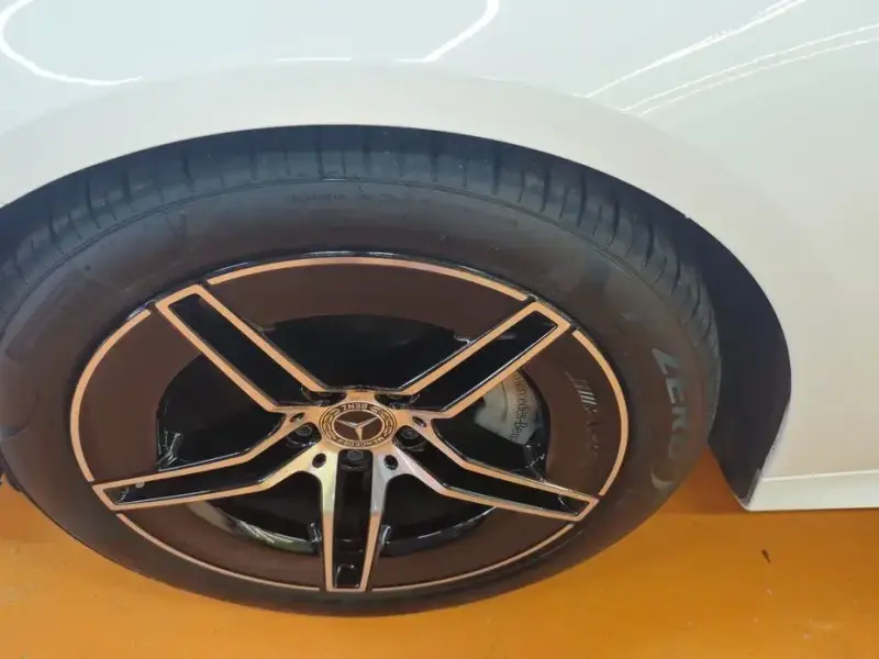 2025 Mercedes-Benz E-Класс с пробегом 12 330 км