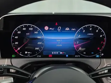 2025 Mercedes-Benz E-Класс с пробегом 10 508 км