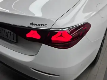 2025 Mercedes-Benz E-Класс с пробегом 10 508 км