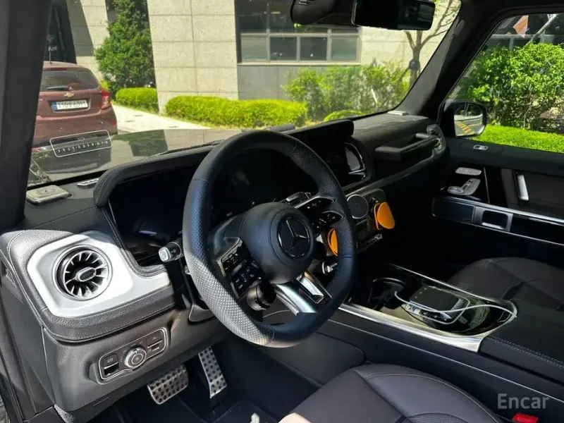 2025 Mercedes-Benz G-Класс с пробегом 15 700 км