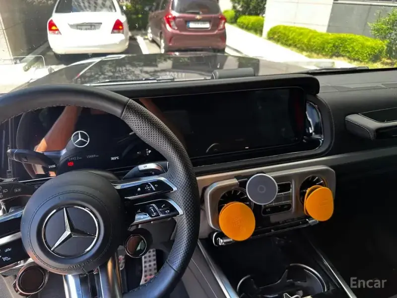 2025 Mercedes-Benz G-Класс с пробегом 15 700 км