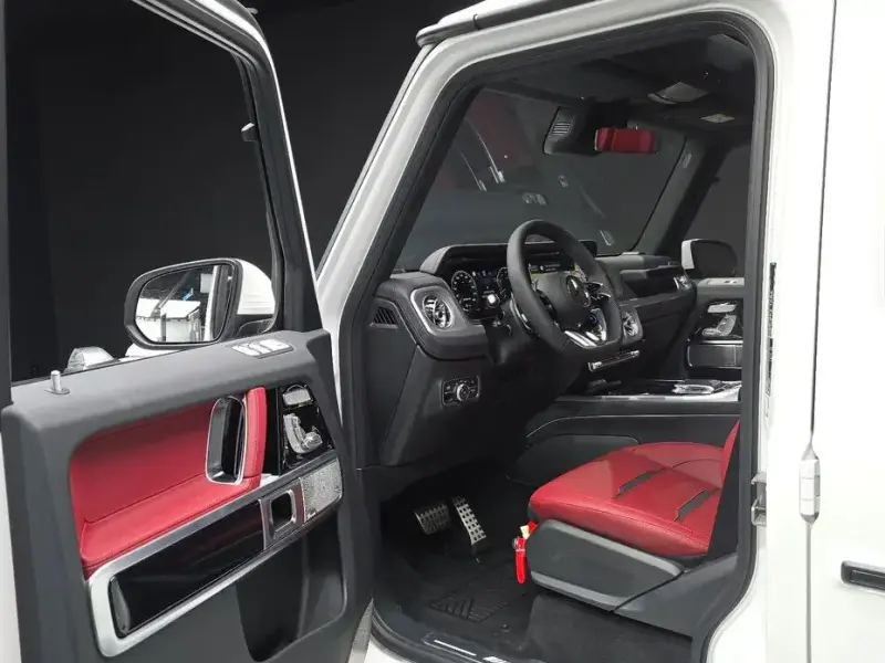 2026 Mercedes-Benz G-Класс с пробегом 20 км
