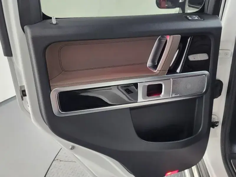 2024 Mercedes-Benz G-Класс с пробегом 17 402 км