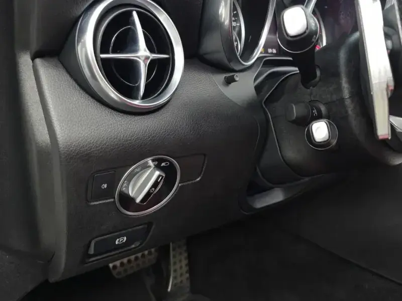 2017 Mercedes-Benz SLC с пробегом 81 777 км