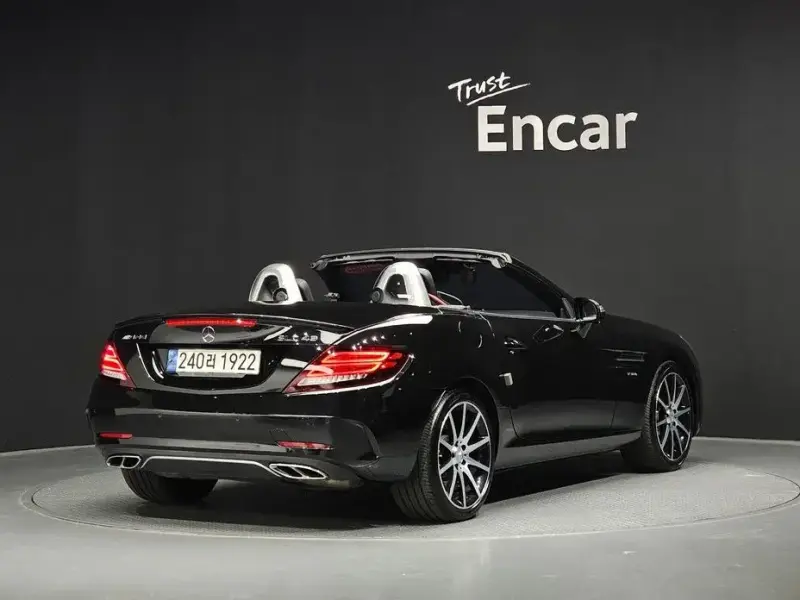 2017 Mercedes-Benz SLC с пробегом 49 396 км