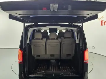 2023 Mercedes-Benz V-Класс с пробегом 49 215 км