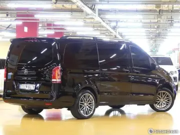 2020 Mercedes-Benz V-Класс с пробегом 30 652 км