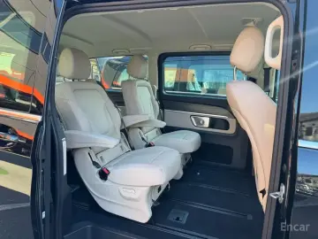2025 Mercedes-Benz V-Класс с пробегом 28 км