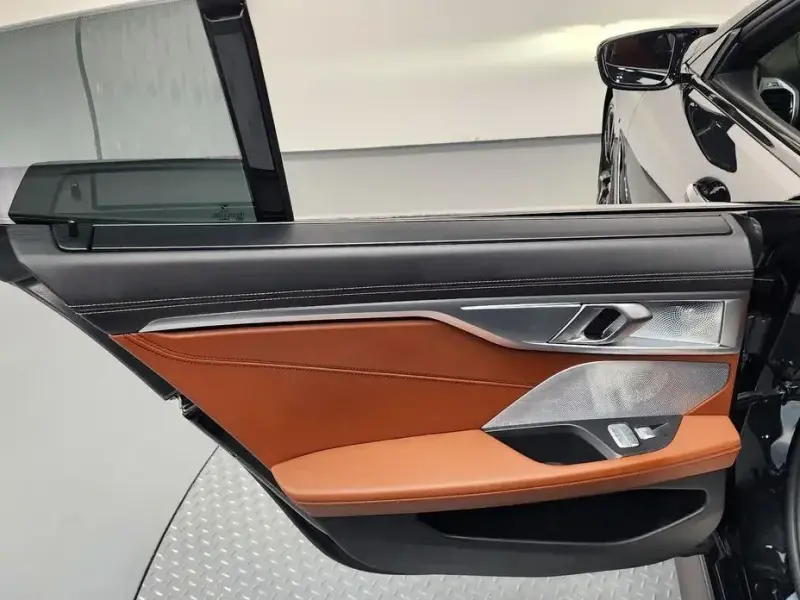2022 BMW 8 серии с пробегом 30 519 км