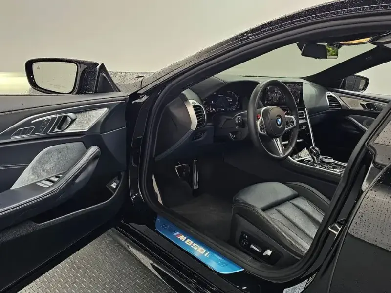 2023 BMW 8 серии с пробегом 7 974 км
