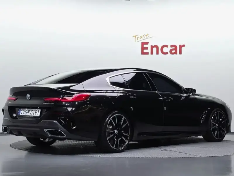 2023 BMW 8 серии с пробегом 23 856 км