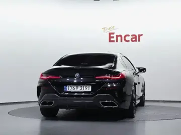 2023 BMW 8 серии с пробегом 23 856 км