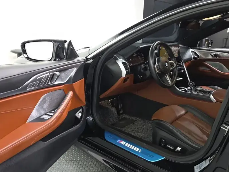 2023 BMW 8 серии с пробегом 23 856 км