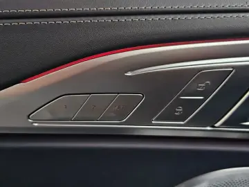 2023 BMW 8 серии с пробегом 7 974 км