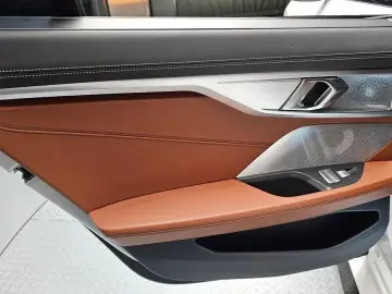 2024 BMW 8 серии с пробегом 20 943 км