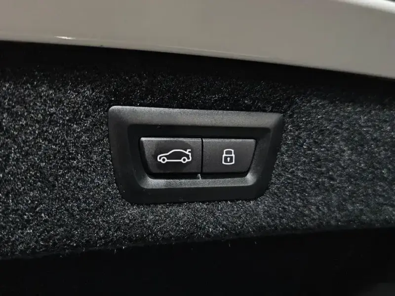 2024 BMW 8 серии с пробегом 20 943 км