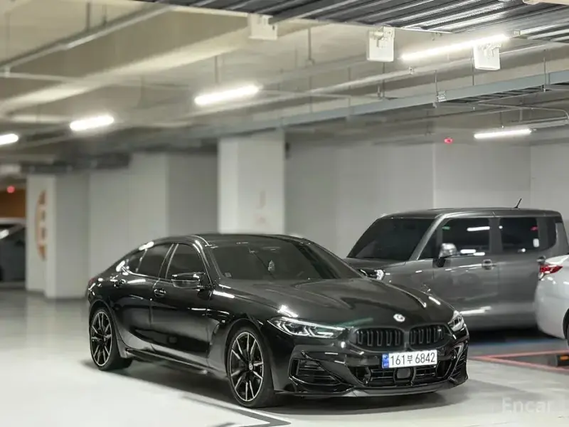 2023 BMW 8 серии с пробегом 8 500 км