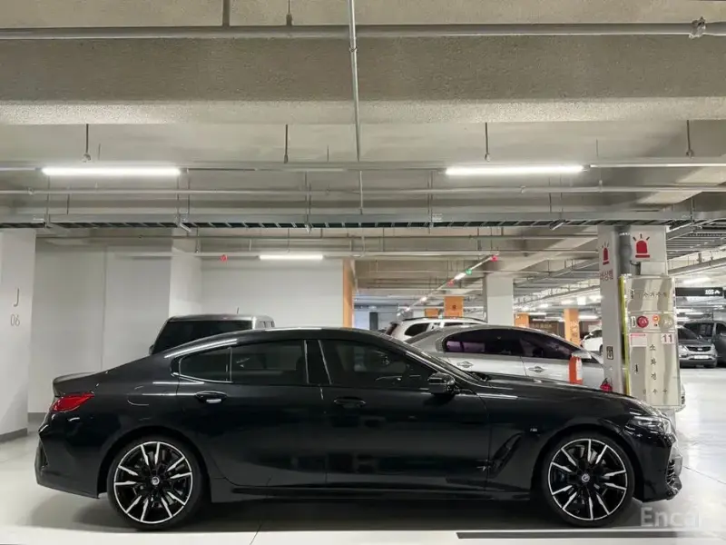 2023 BMW 8 серии с пробегом 8 500 км