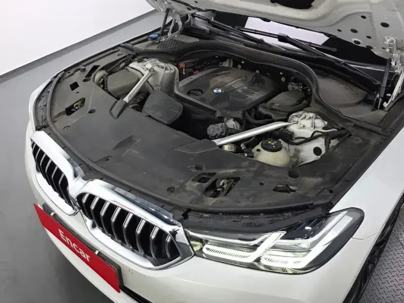 2023 BMW 6 серии с пробегом 105 751 км