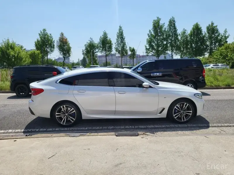 2021 BMW 6 серии с пробегом 90 756 км