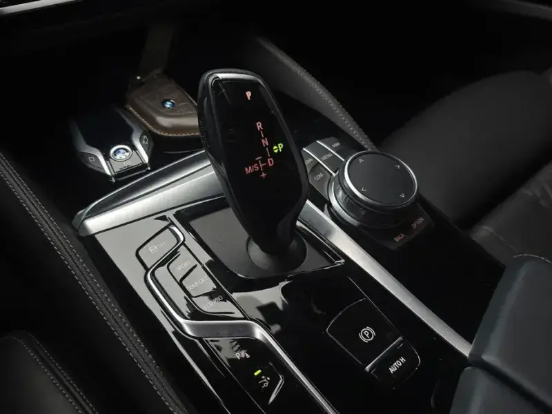 2022 BMW 6 серии с пробегом 90 703 км