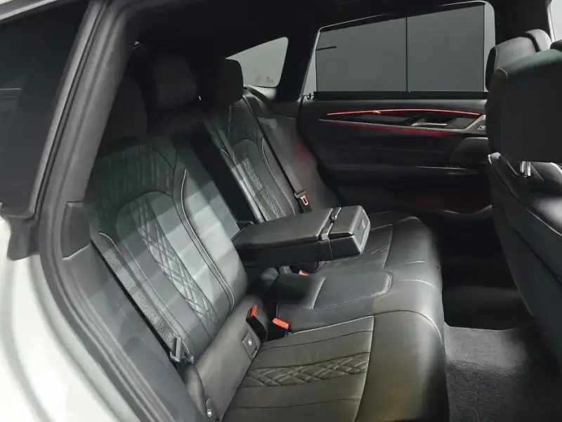 2022 BMW 6 серии с пробегом 90 703 км