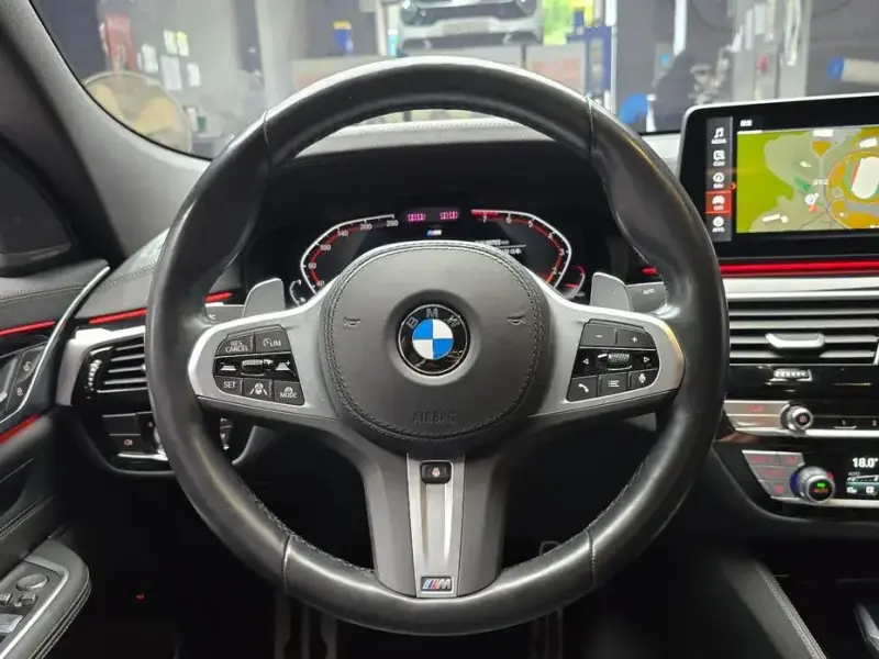 2022 BMW 6 серии с пробегом 90 703 км