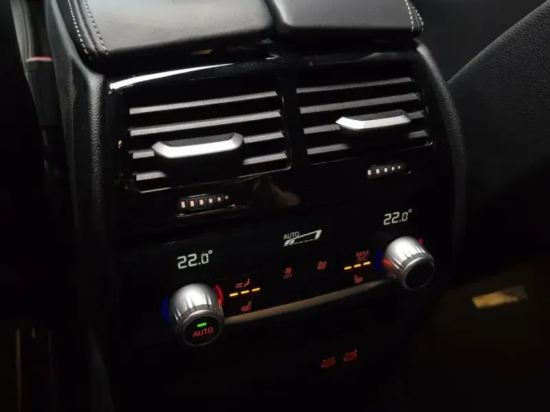 2022 BMW 6 серии с пробегом 90 703 км