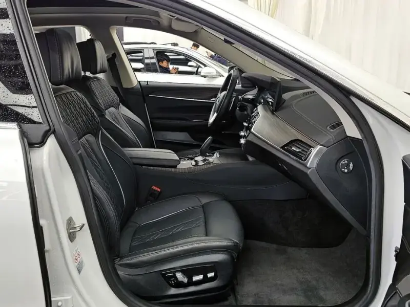2022 BMW 6 серии с пробегом 16 592 км